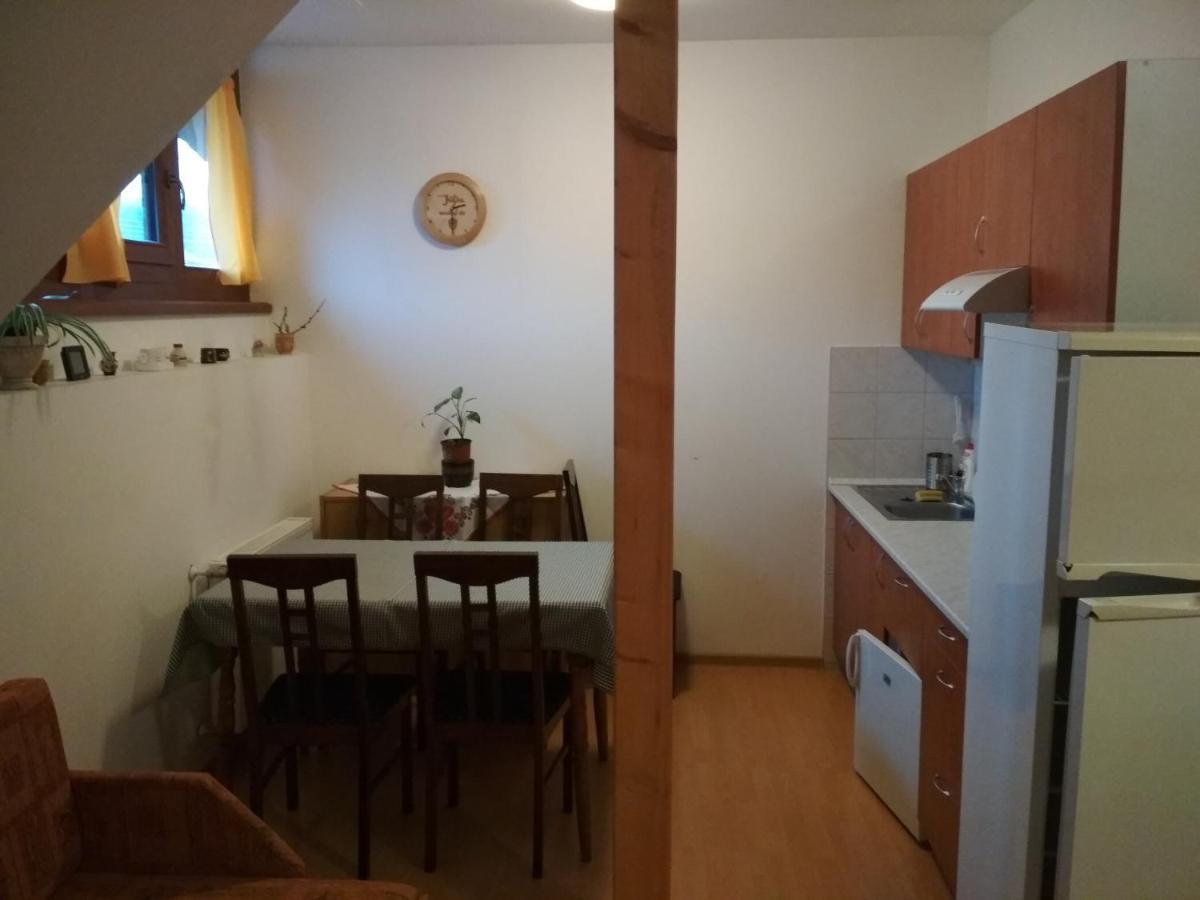 Ferienwohnung Julia Vendeghaz Tar Exterior foto