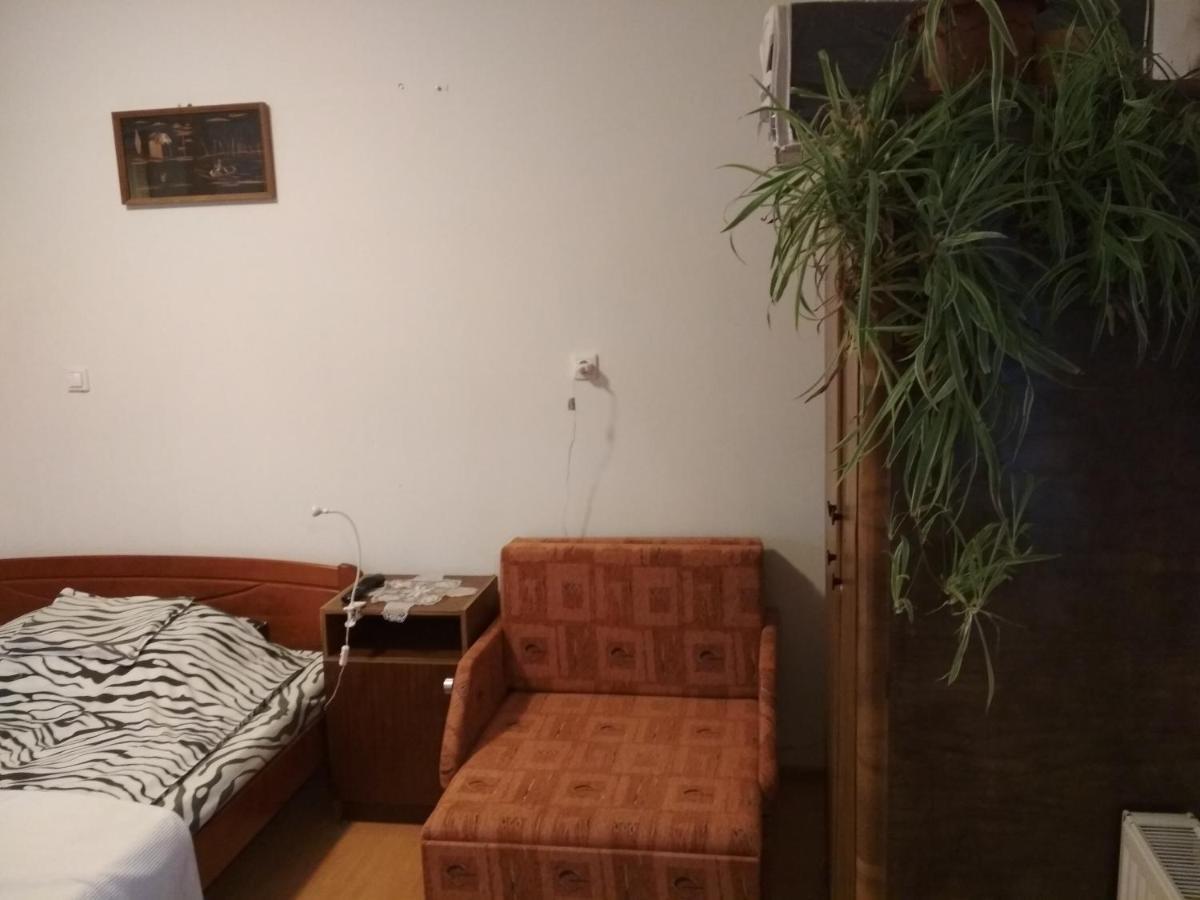 Ferienwohnung Julia Vendeghaz Tar Exterior foto
