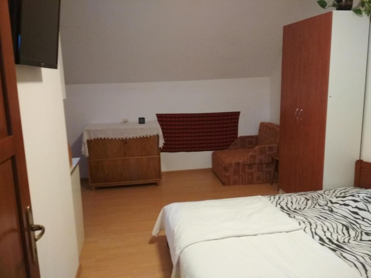 Ferienwohnung Julia Vendeghaz Tar Exterior foto