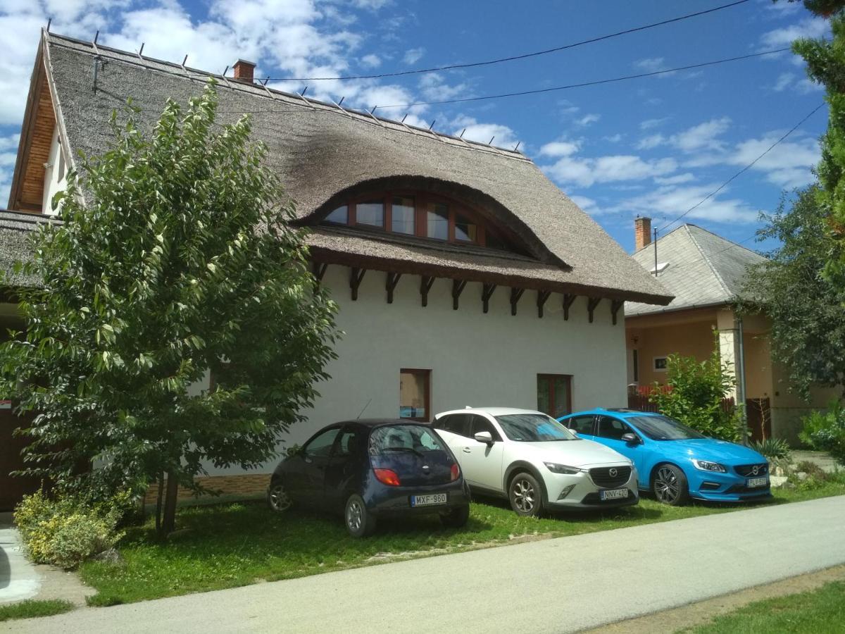 Ferienwohnung Julia Vendeghaz Tar Exterior foto