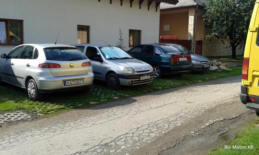 Ferienwohnung Julia Vendeghaz Tar Exterior foto